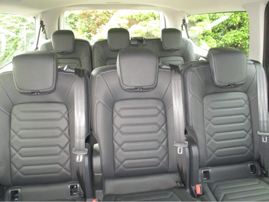 Spacious passenger seating inside the Valcris private transfer vehicle
